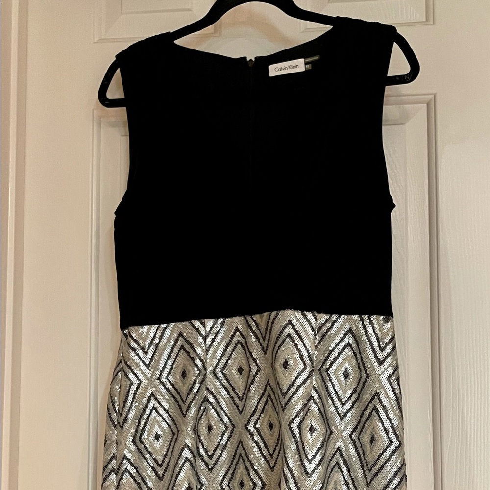 Calvin Klein Worn Once Size 10 - image 1